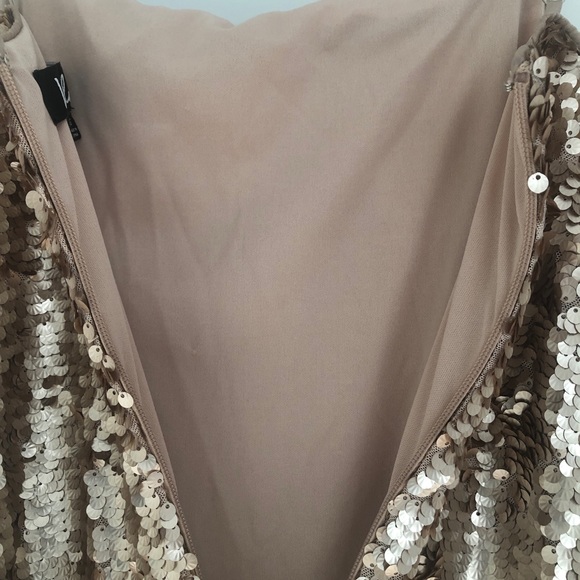 NWT Lulu's Top of the Hour Rose Gold Sequin Mini Dress - Picture 5 of 8